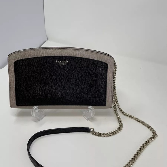 Kate Spade New York Crossbody Bag - Picture 3 of 9
